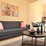 Διαμέρισμα Cozy Center *