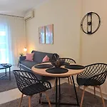 Cozy Center *