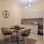 Cozy Center * Σέρρες