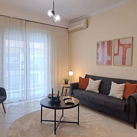 Cozy City Center Apartment *